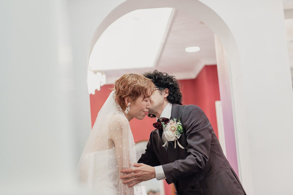 結婚式の新郎新婦