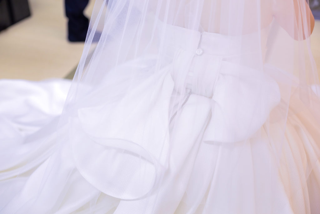 ウエディングドレス