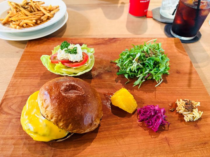 結婚式でハンバーガー