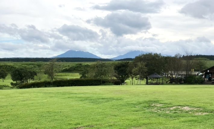 産山から見える阿蘇山